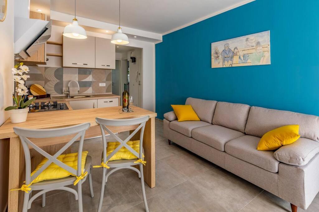 New Two Bedroom Apartment Maloni Pula Luaran gambar