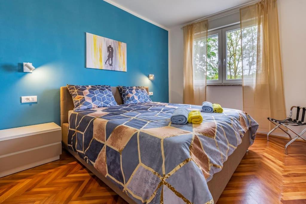 New Two Bedroom Apartment Maloni Pula Luaran gambar
